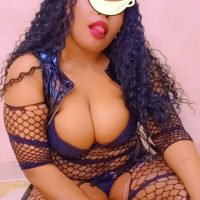 Queenclara  real pic
